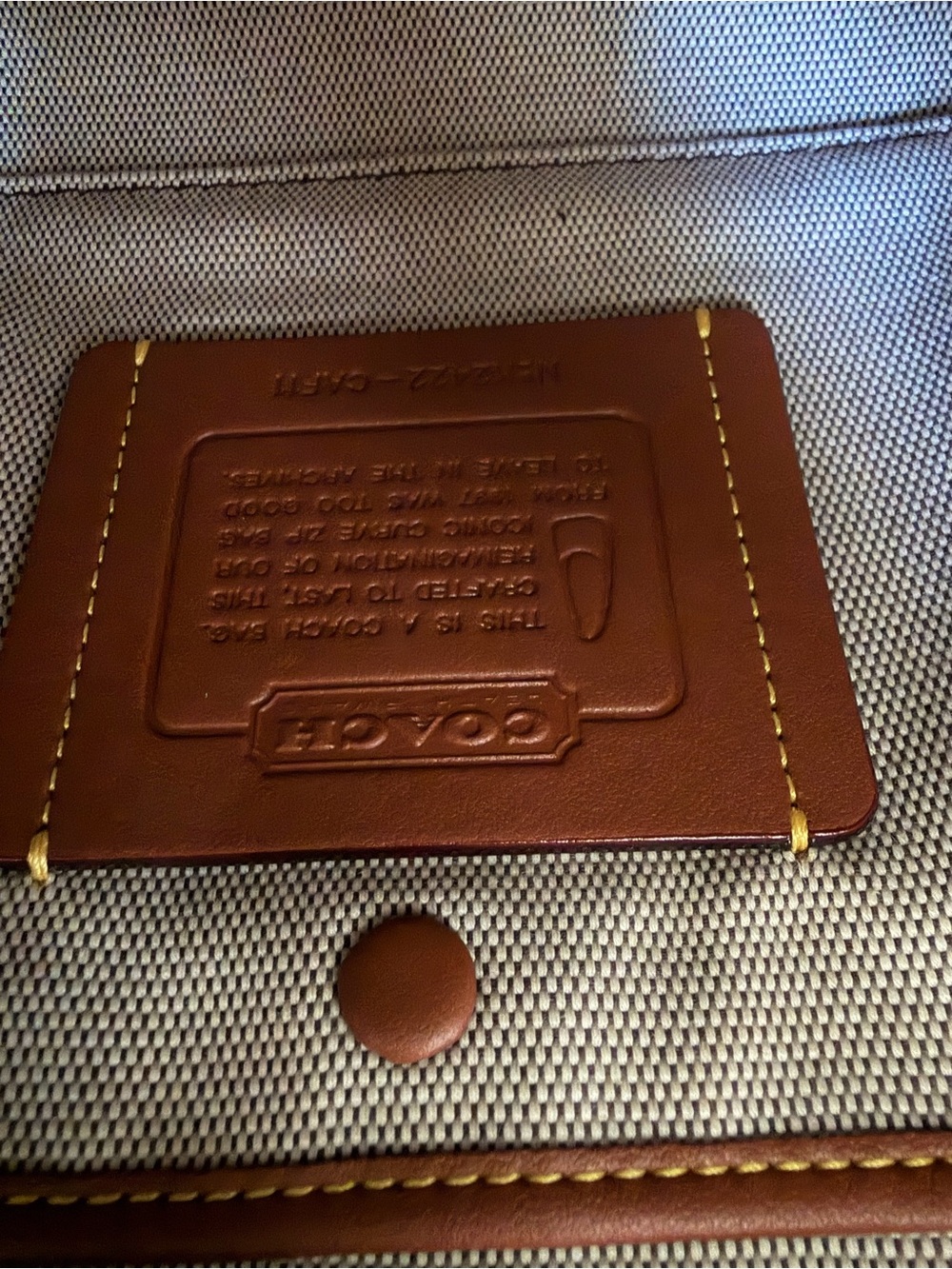 Coach Curve Zip Bag - Discontinued - Maple brown - Picture 8 of 9